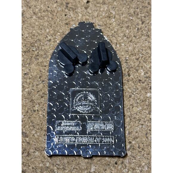 Disney Authentic Disneyland DLR/WDW Jafar Windows of Evil LE 2000 Pin Aladdin - Picture 2 of 4